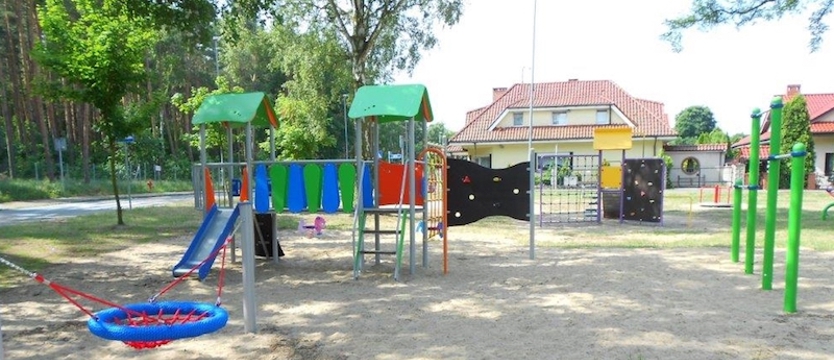 Plac zabaw w Kijewie odnowiony
