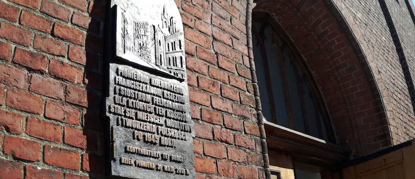 Polityka w kościele? Pionierzy oburzeni