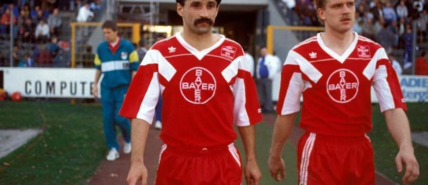 Piłka nożna. 30 lat temu Leśniak debiutował w Bundeslidze