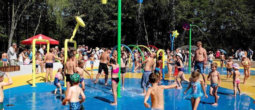 Gry i zabawy wokół „wodnej krainy"