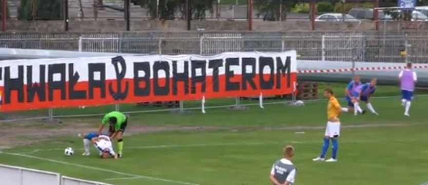 Piłka nożna. Sędzia uratował życie piłkarzowi