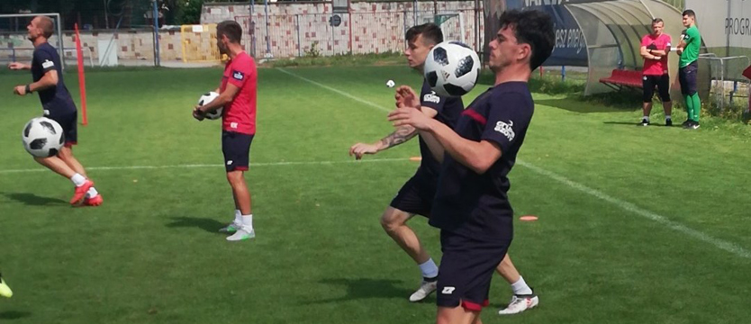 Piłka nożna. Pierwszy trening Baska