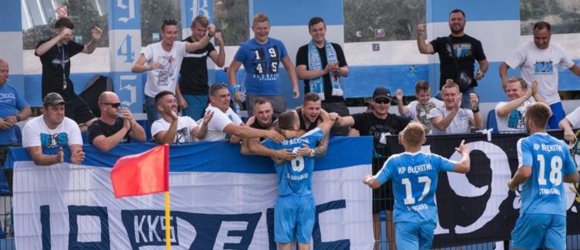 Piłka nożna. Błękitni podejmują Kluczbork