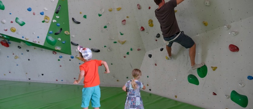 W Szczecinie otwarto największą w regionie ściankę wspinaczkową