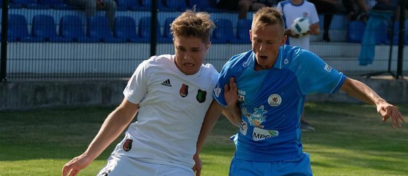 Piłka nożna. Grali wypożyczeni, druga asysta Starzyckiego