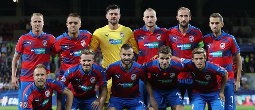 Piłka nożna. Spoglądając na Pilzno