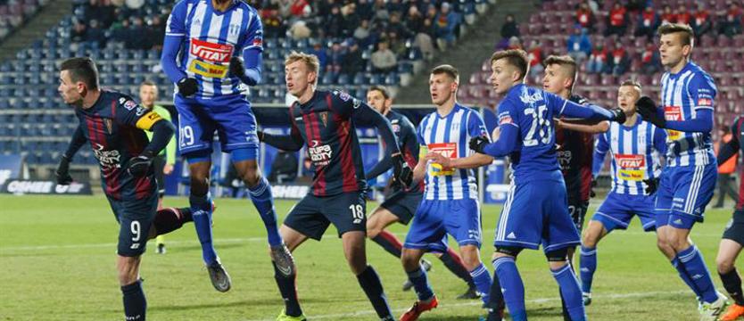 Piłka nożna. O trzecią wygraną z rzędu