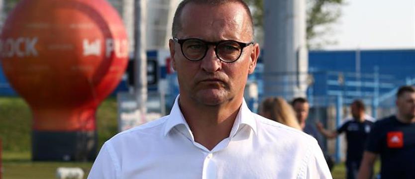 Piłka nożna. Pogoń zwolniła Dźwigałę