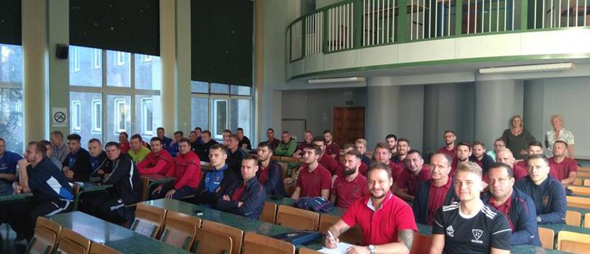 Piłka nożna. Rekordowa frekwencja