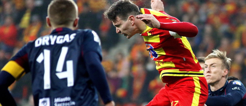 Piłka nożna. Wicemistrz za silny na młodą Pogoń