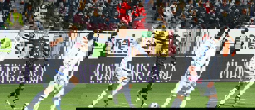 Piłka nożna. Lech na łopatkach, Pogoń jak z nut