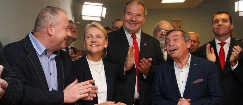 Wielkie oczekiwanie w siedzibie Prawa i Sprawiedliwości