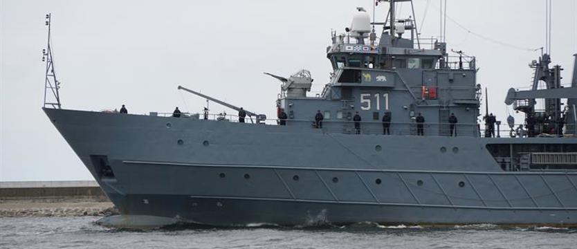 Okręt ubarwi święto