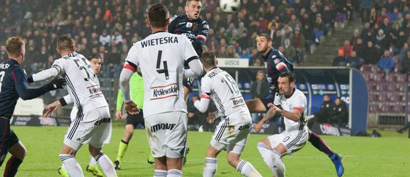 Piłka nożna. Walukiewicz nie pojedzie na reprezentację