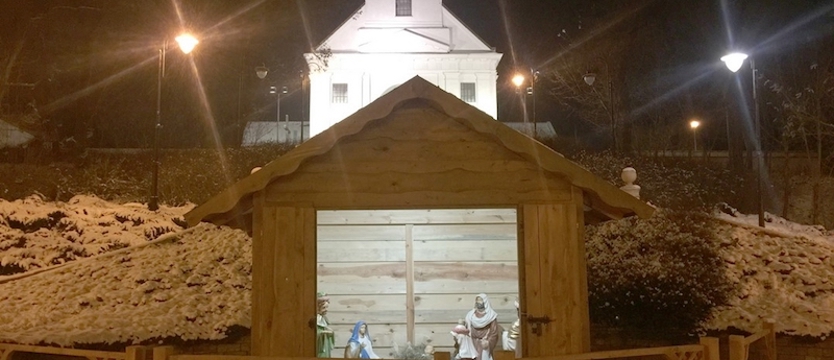 W żłobie leży, czyli... pijana kobieta w szopce bożonarodzeniowej