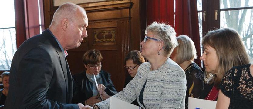 Nauczyciele dyplomowani odebrali awanse