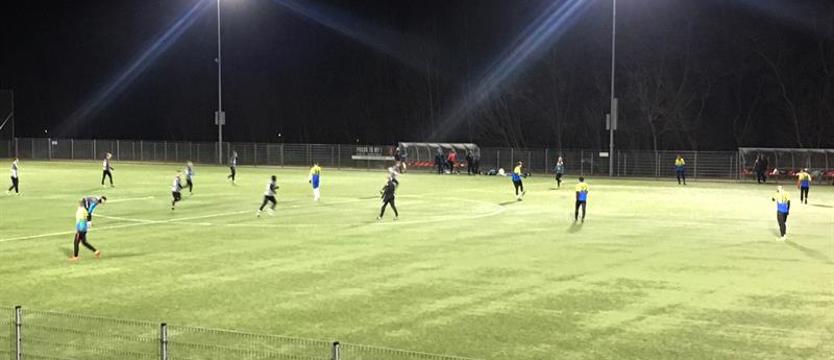 Piłka nożna. Kanonada Świtu