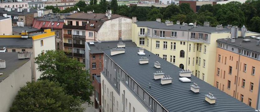 Wspierając lokalne wspólnoty