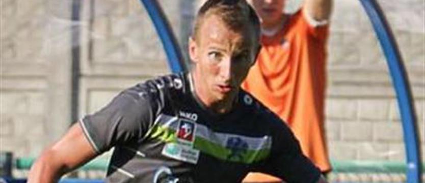 Piłka nożna. Sparingi Świtu