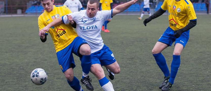 Piłka nożna. Świt z Wybrzeżem Rewalskim