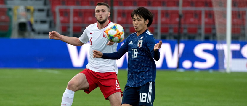 Piłka nożna. Cały mecz Walukiewicza, 20 minut Benedyczaka