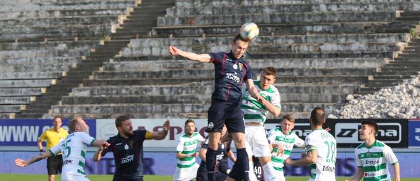 Piłka nożna. Porażka Pogoni na gruzowisku