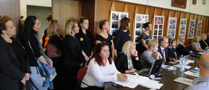 Gryfińscy pracownicy oświaty oburzeni postawą włodarzy