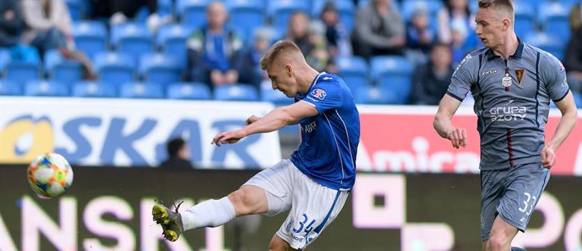 Piłka nożna. Pogoń chce opuścić 8 miejsce