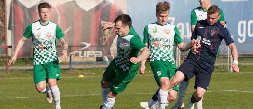 Piłka nożna. Wyścig po rekord