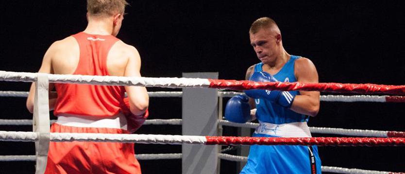 Boks. Medale w Memoriale Stamma