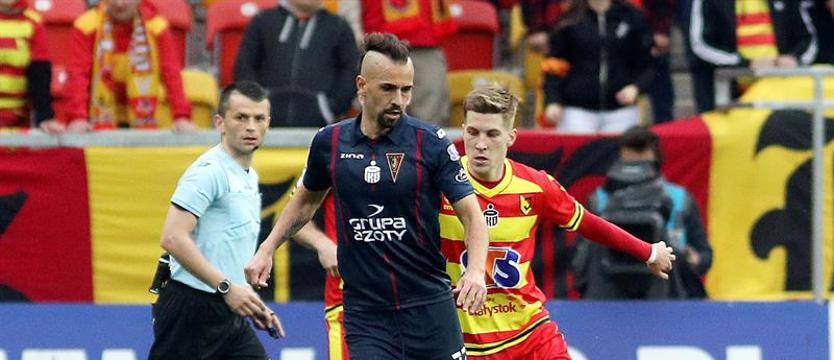 Piłka nożna. Kolejne eksperymenty, kolejna porażka