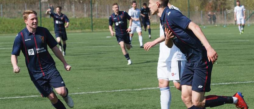 Piłka nożna. Pogoń coraz młodsza