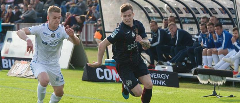 Piłka nożna. Trening bez Kozulja, ale z Walukiewiczem