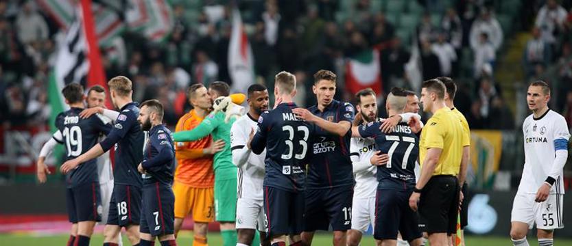 Piłka nożna. Z mistrzem Polski o honor