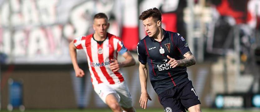 Piłka nożna. Pogoń zachowuje proporcje