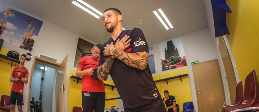 Piłka nożna. Pogoń rozpoczęła przygotowania od badań