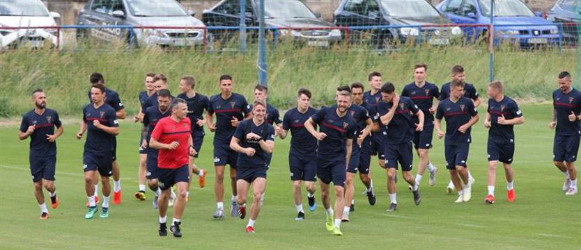 Piłka nożna. Pogoń rozpoczęła przygotowania do nowego sezonu