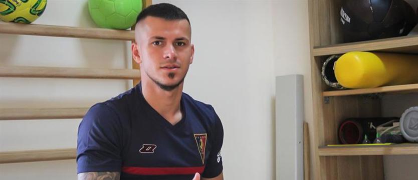 Piłka nożna. Piłkarz z etykietą bad boy