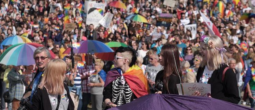 Szczecin – strefa wolna od nienawiści. Manifestacja przed Urzędem Miasta
