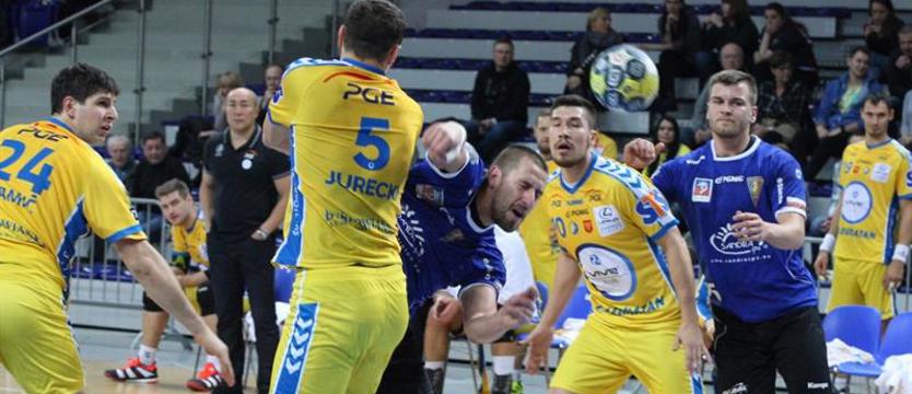 Piłka ręczna. Sandra Spa z nowym bramkarzem