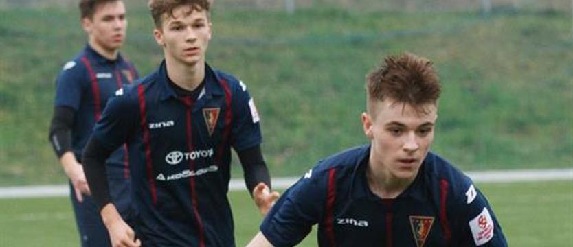 Piłka nożna. Z nowym trenerem po nową jakość