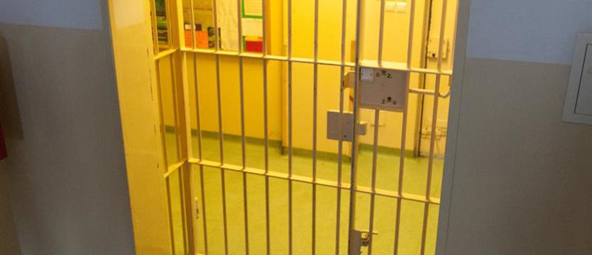 Aresztowany 40-latek mógł zaczepiać inne kobiety. Policja prosi je o kontakt