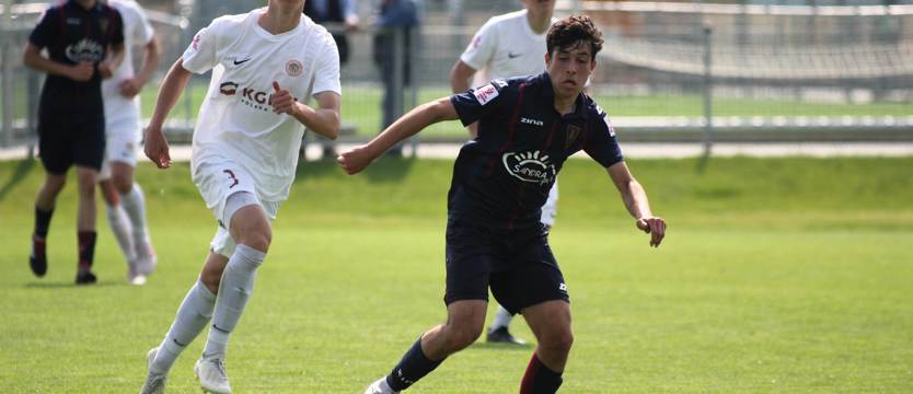Piłka nożna. Nokaut juniorów Pogoni, 0:7 w Lubinie