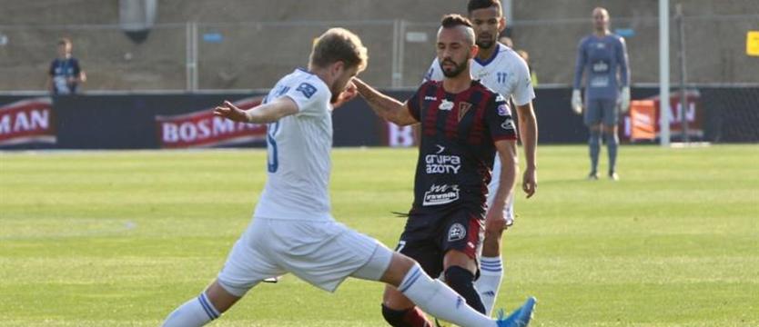 Piłka nożna. 12 obcokrajowców, żadnego reprezentanta