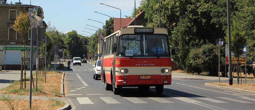 Święto na ulicach i torach