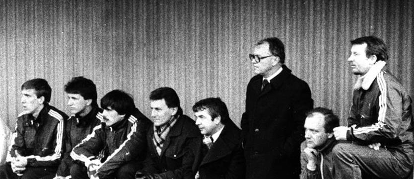 Piłka nożna. Łącznik Jezierski