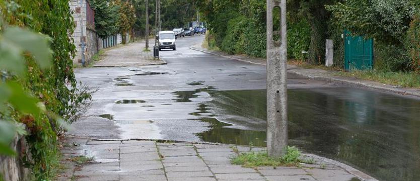 Piłka nożna. Przebudowa ulic wokół stadionu