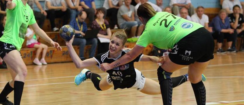 Piłka ręczna. Żeńska reaktywacja pod szyldem Kusego