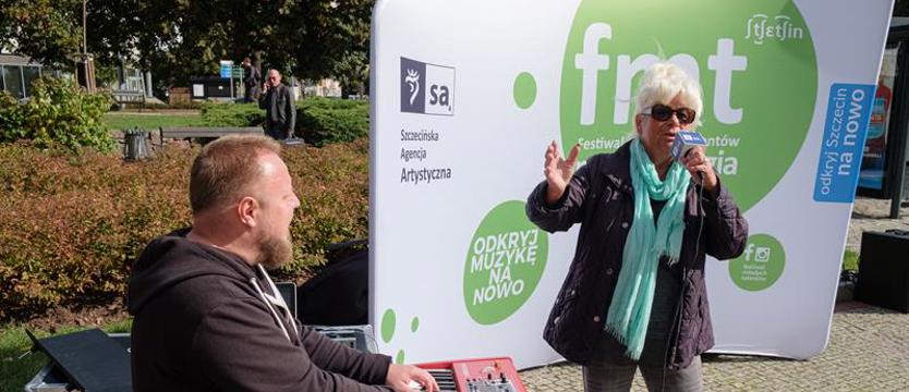 Śpiewać każdy może. Wokalne popisy na pl. Grunwaldzkim