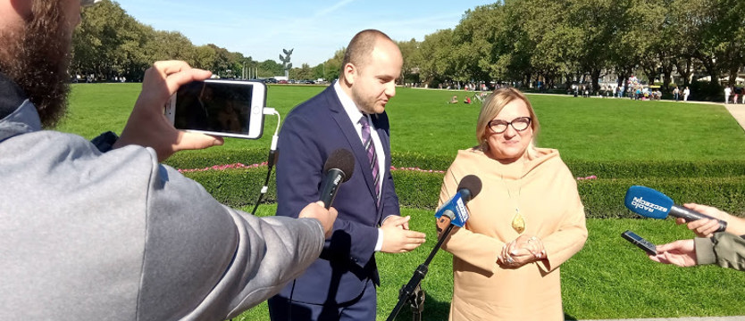 Matecki z poparciem europosłanki